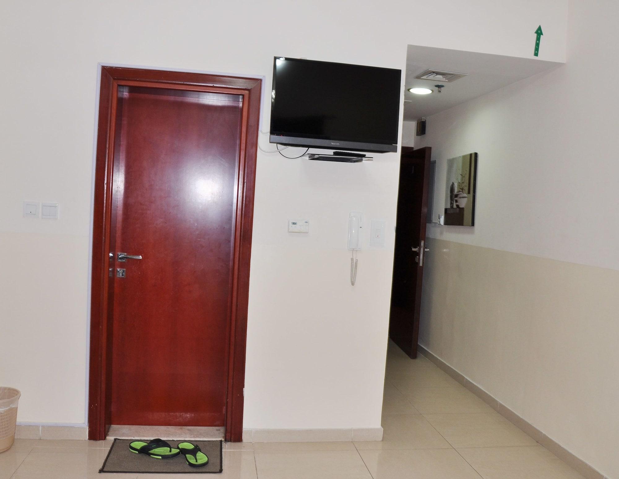 Africana Hotel Dubaï Extérieur photo